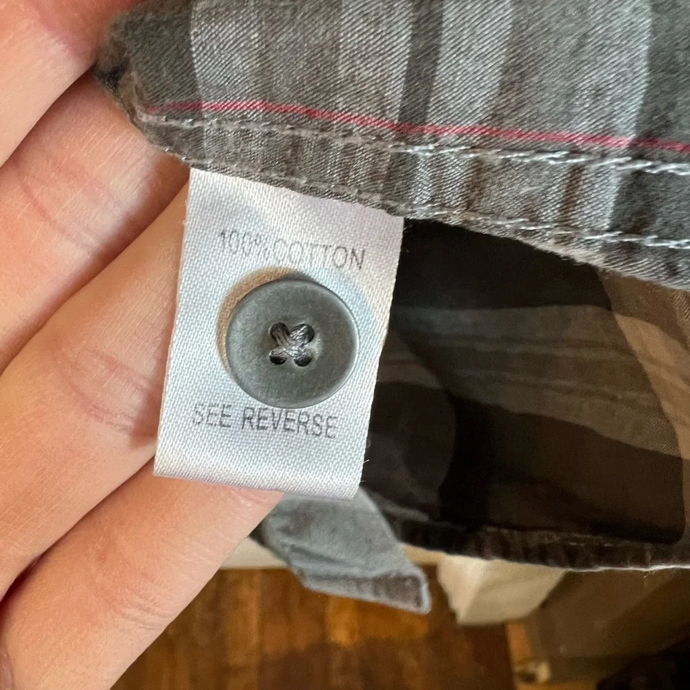 Alpine Design button down - Picture 4 of 5